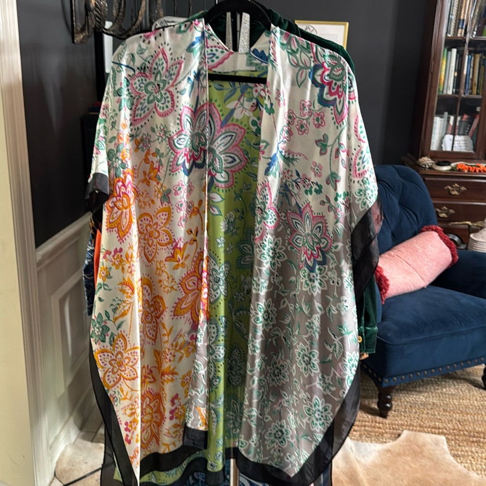 Pretty Persuasions Floral Kimono Top - Multicolor
